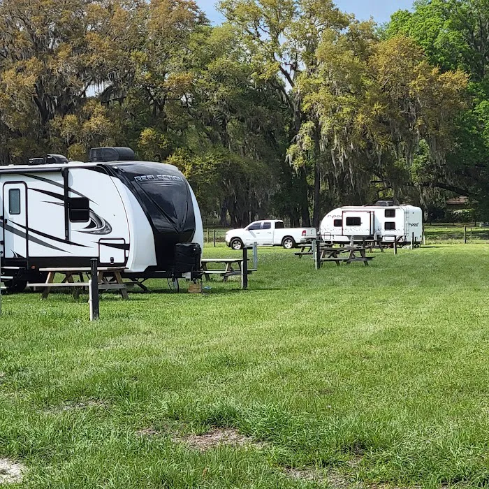 Red Rooster RV Park Picture 8