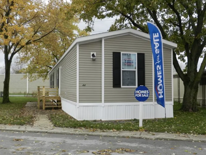 Smithville Mobile Home Park Picture 3