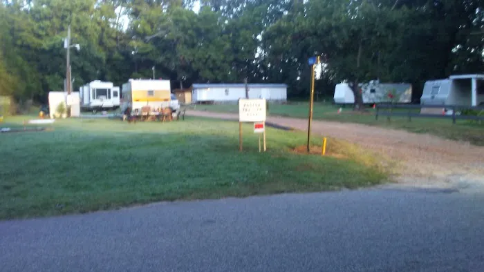 Poston Trailer Park Picture 3
