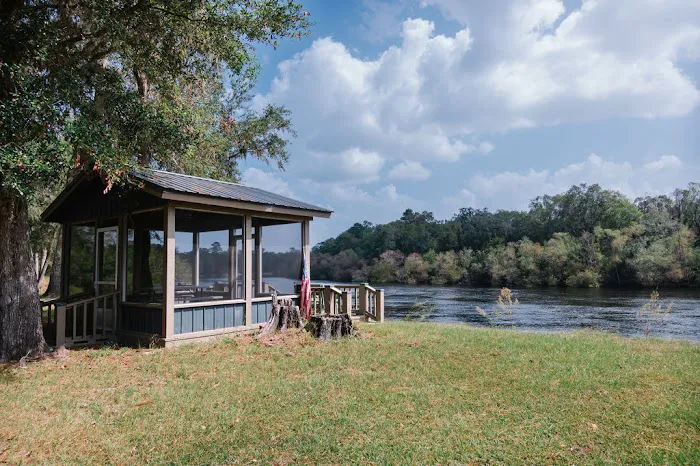 Suwannee RV Campground Retreat Picture 3