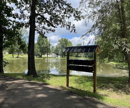 Magnolia Lakeside Village