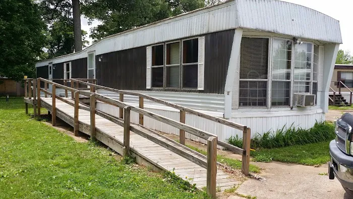 Country Aire Moble Home Park Picture 10