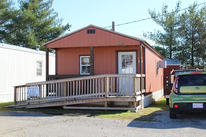 Country Oaks Mobile Home Park Picture 8