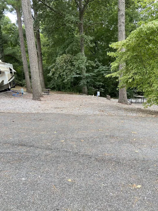 RidgeRdRvPark L.L.C. Picture 9