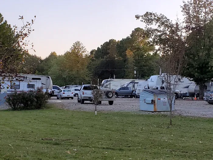 Adam's Acres RV Park Picture 3