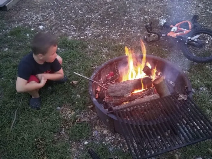 Tween the Lakes RV Park & Campground Picture 7