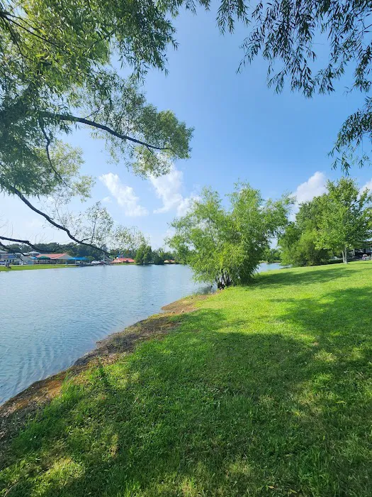 Venture River RV Park Picture 10