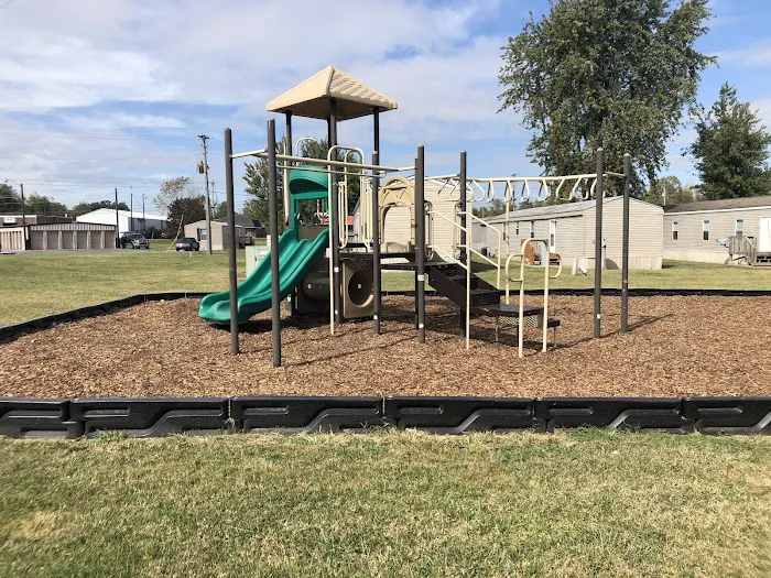 Ashwood Village Picture 1