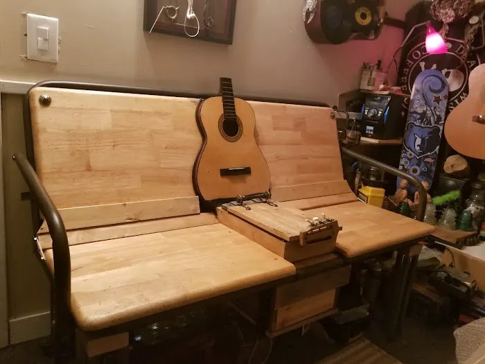 Twin Circle Park Picture 2