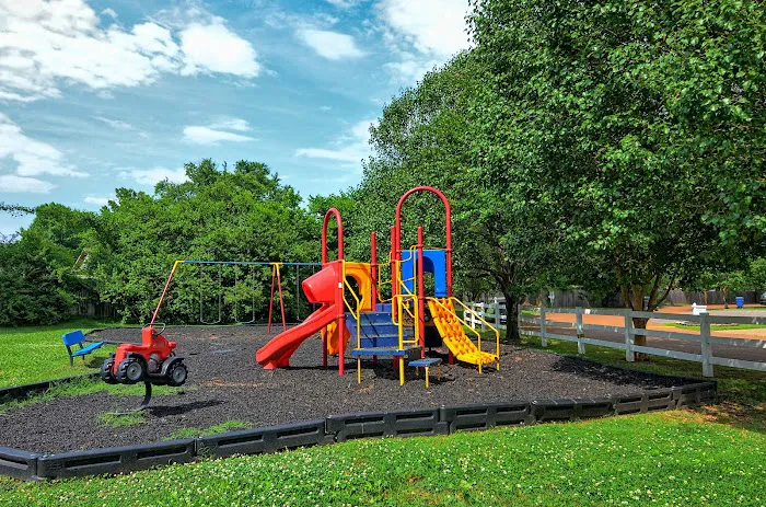 Southern Meadows Mobile Home Community Picture 4