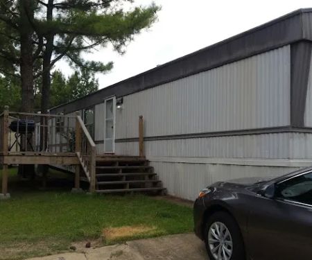 Canada Trace Mobile Home Community