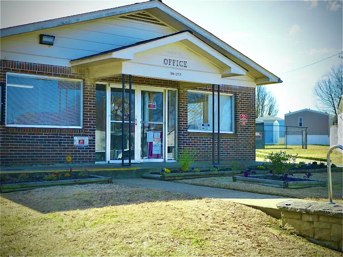 Green Acres Mobile Home Park Picture 7