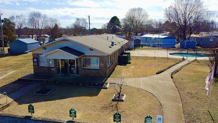 Green Acres Mobile Home Park Picture 8