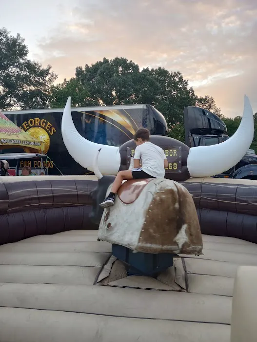 Agricenter International RV Park Picture 10