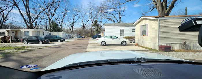 Pecan Circle Picture 1