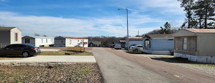 Pecan Circle Picture 2