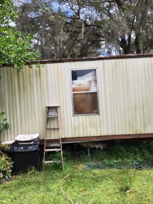 Progress Mobile Home Park Picture 6