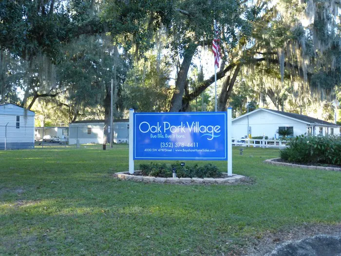 Oak Park Village Manufactured Home Community Picture 2