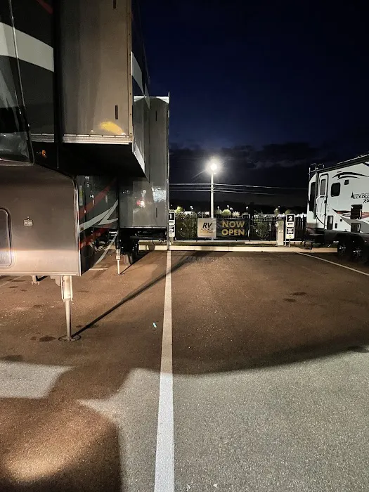 Love's RV Hookup Picture 6