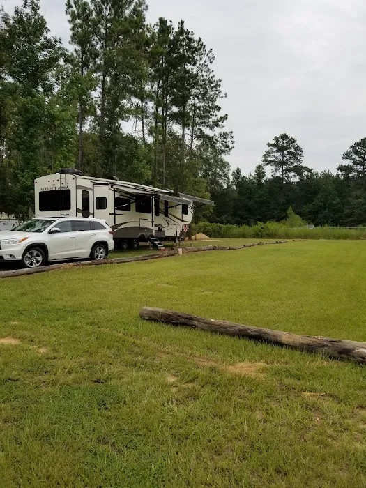 Pine Acres RV Park Picture 3