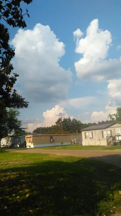 Air Base Mobile Home Estates Picture 6