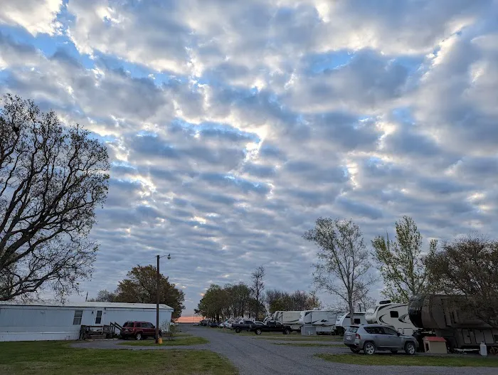 Shearin RV Park Picture 2