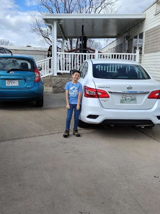 Oakhaven Village Mobile Home Community Picture 8