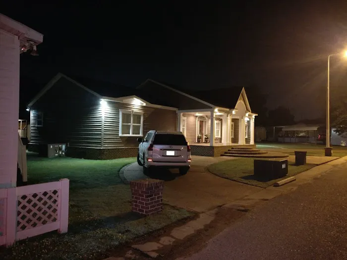 Oakhaven Village Mobile Home Community Picture 6