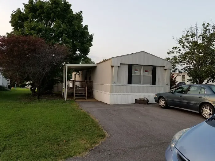 Candlelight Mobile Estates Picture 3