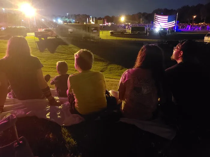 Candlelight Mobile Estates Picture 7