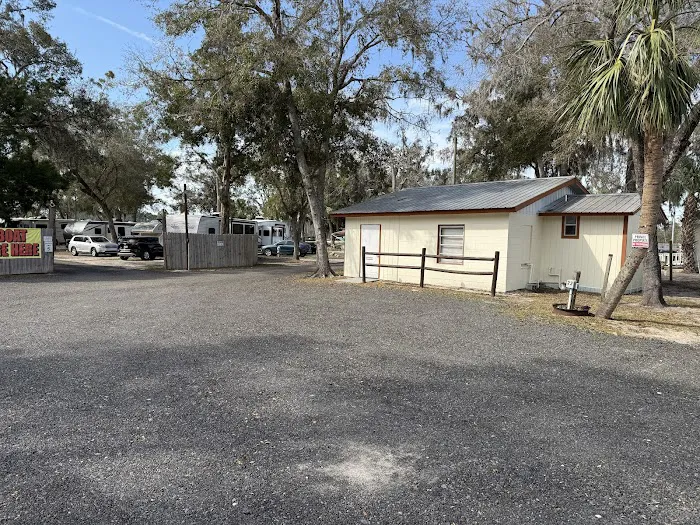 Shady Banks RV Resort Picture 8