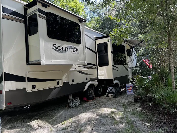 Yellow Jacket RV Resort Picture 6