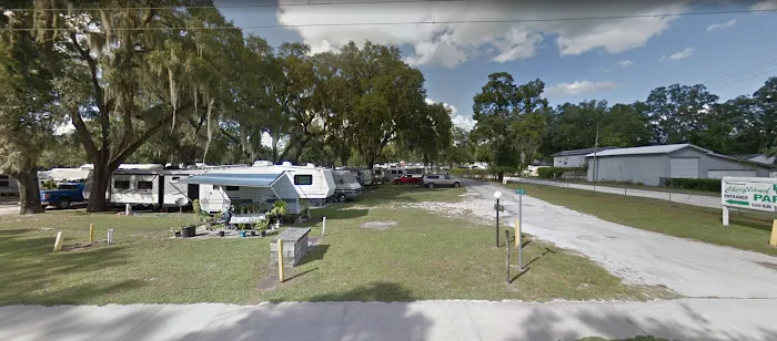 Chiefland RV Park Picture 5