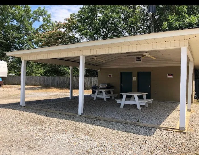 Tombigbee River RV Park Picture 2