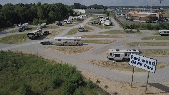 Parkwood RV Park Picture 2