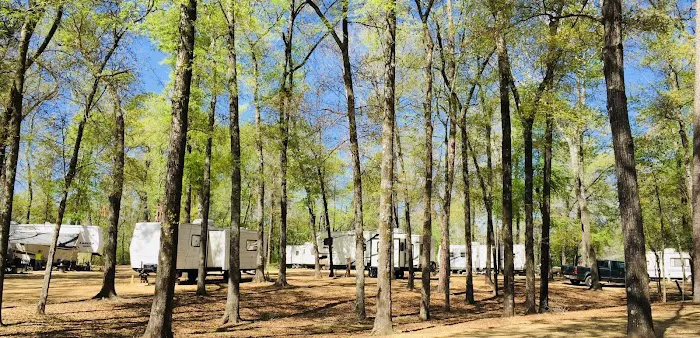 Hidden Cove RV Park Campground Picture 3