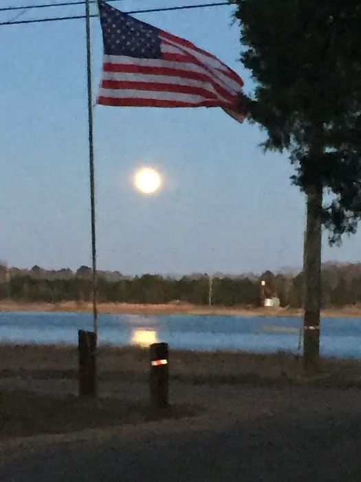 Hidden Cove RV Park Campground Picture 5