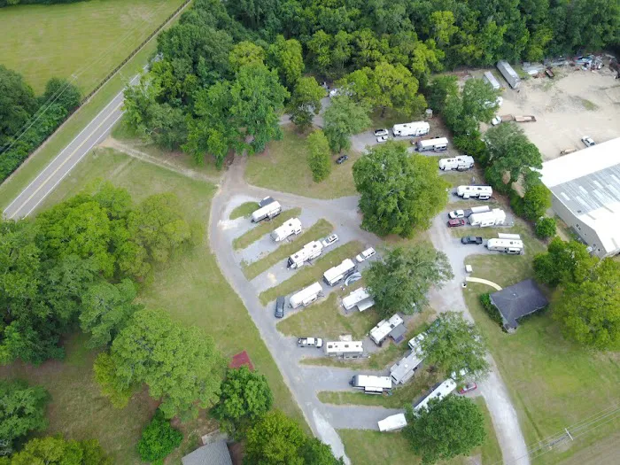Island Road RV Park Picture 9