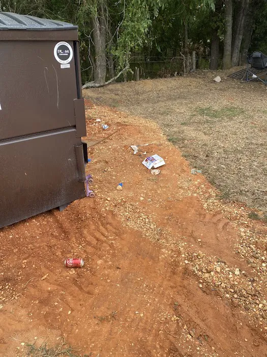 Country Living RV Park Picture 2