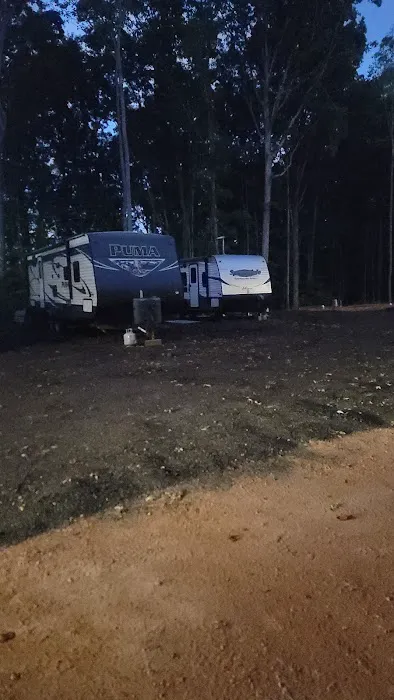 Peaceful Oaks RV Park Picture 1