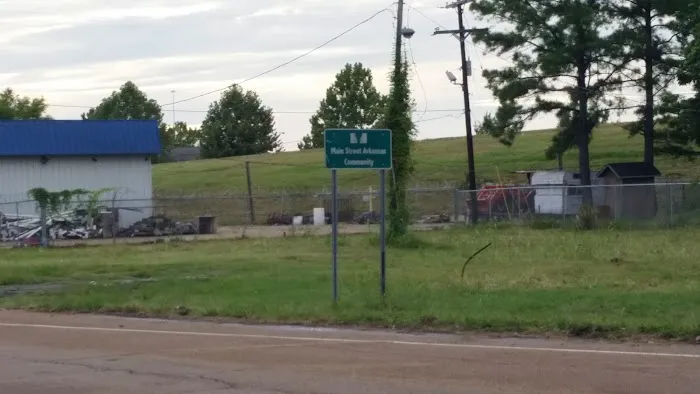 Lalman Mobile Home Park Picture 6