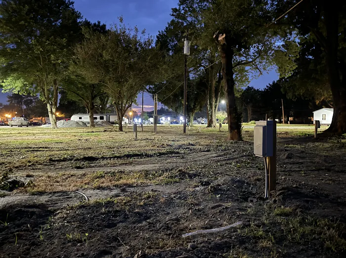 Chestnut Hill RV Park Picture 2