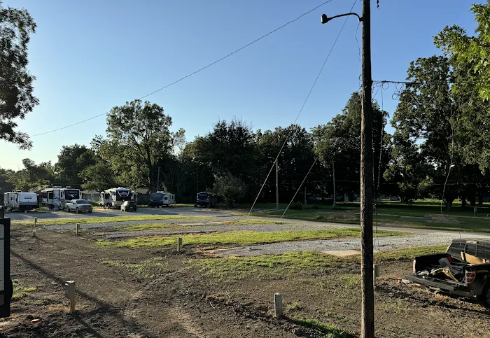 Chestnut Hill RV Park Picture 4