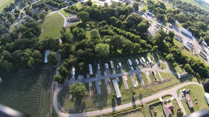 Pecan Acres RV Park Picture 2