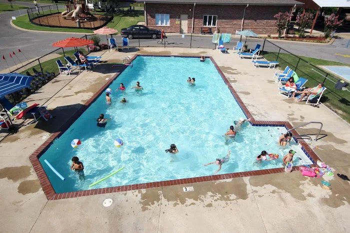 Sun Retreats Horn Lake Picture 3