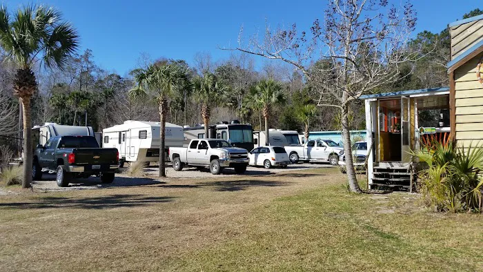 Piddler's Pointe RV Resort And Campground Picture 3