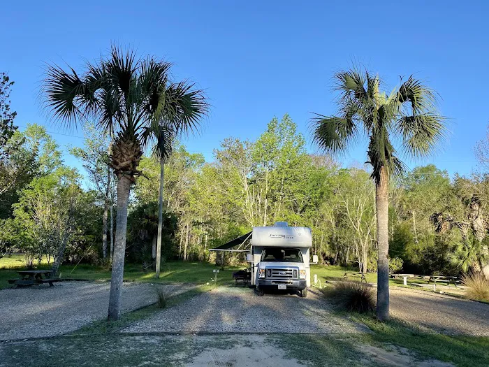 Piddler's Pointe RV Resort And Campground Picture 6