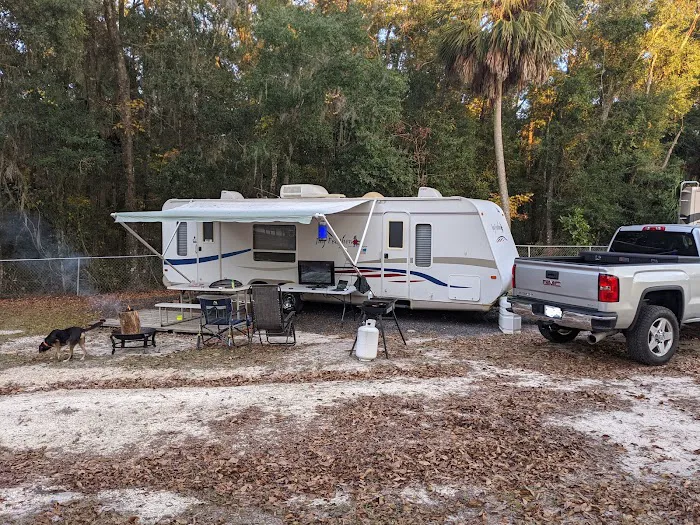 Fiddlers Rest RV Park Picture 3