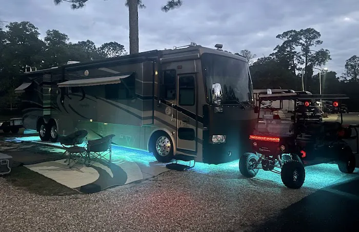 Steinhatchee Village RV Park Picture 8