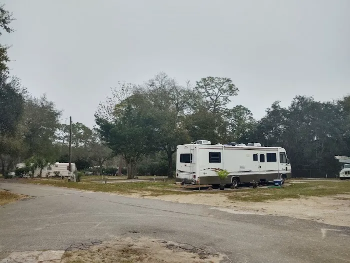 Cooper Lake RV Community Picture 6